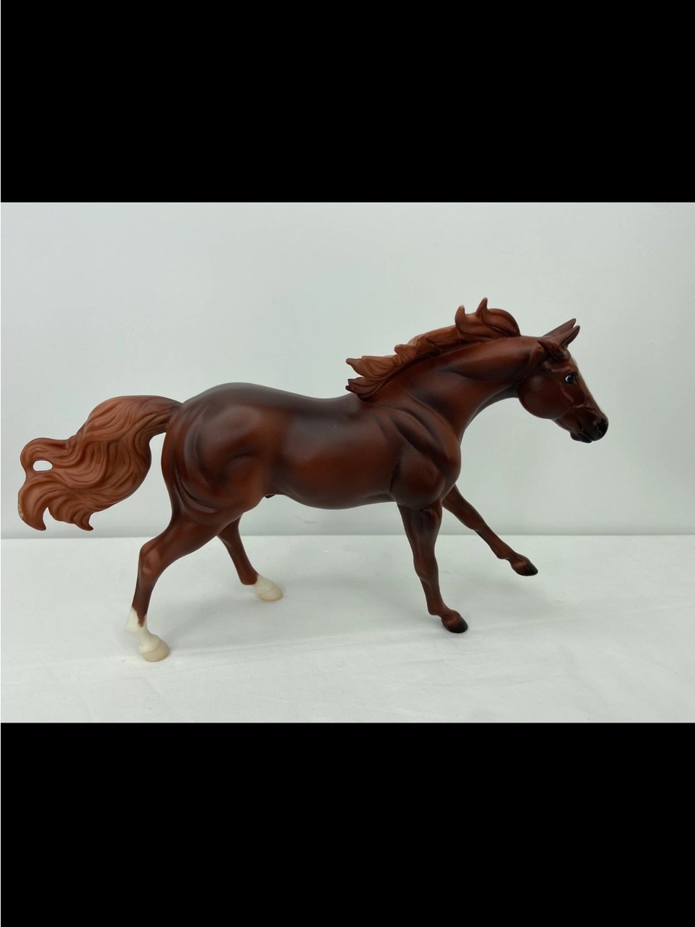 Breyer Chestnut Equestrian Sculpture with Cream Hooves